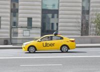 H Uber δηλώνει έτοιμη να λανσάρει ρομποτικά ταξί H Uber δηλώνει έτοιμη να λανσάρει ρομποτικά ταξί