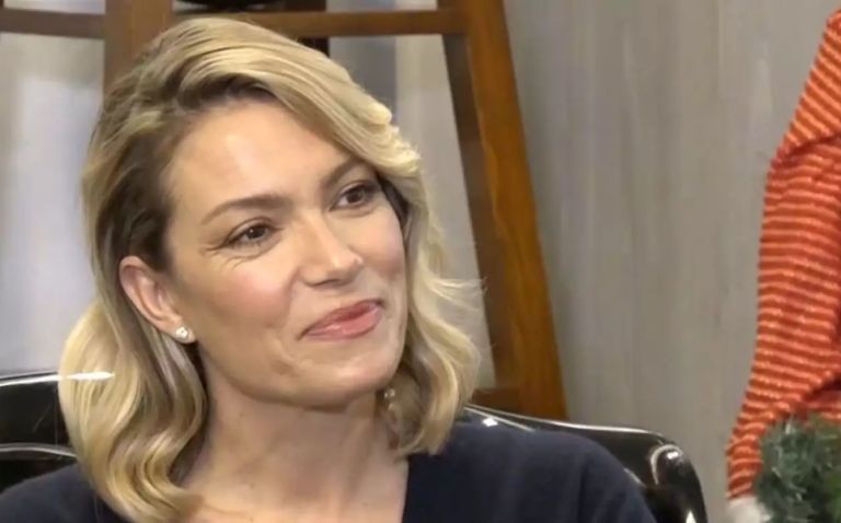 Βίκυ Καγιά: «Όταν είδα τι γίνεται γύρω μου, άρχισα να εκδηλώνω ψυχοσωματικά»