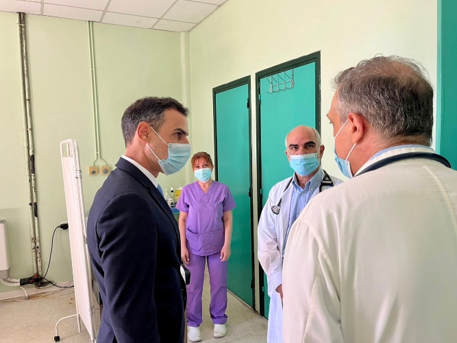 Μάριος Θεμιστοκλέους από Χίο: Δέσμευσή μας η συνεχής στήριξη των υγειονομικών δομών στα νησιά