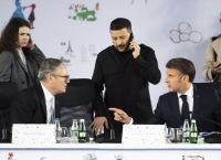 Τηλεφωνική επικοινωνία με τον Τραμπ είχαν Ζελένσκι, Μακρόν, Μερτς, Στάρμερ και Τουσκ