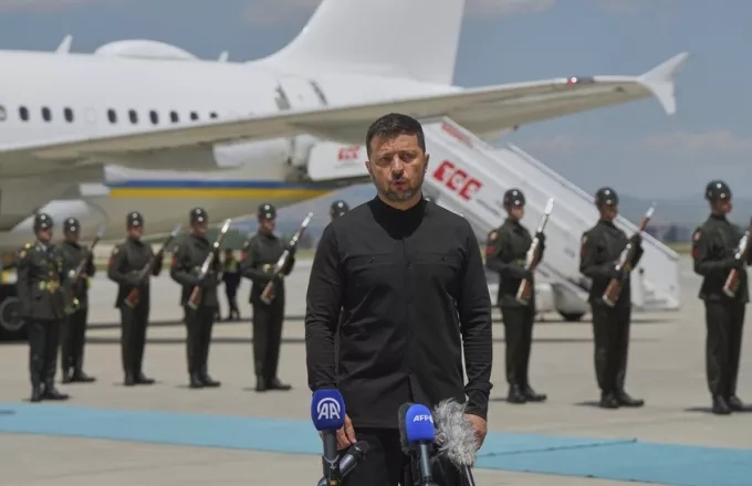 Ζελένσκι: Έφτασε στην Άγκυρα για συνομιλίες με τον Ερντογάν-“Διακοσμητικού χαρακτήρα η ρωσική αντιπροσωπεία”