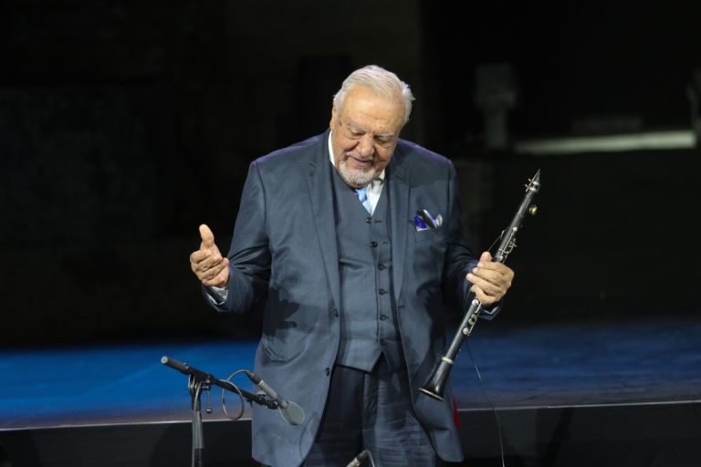 Πετρολούκας Χαλκιάς: “Εφυγε” ο μεγάλος δεξιοτέχνης του κλαρίνου