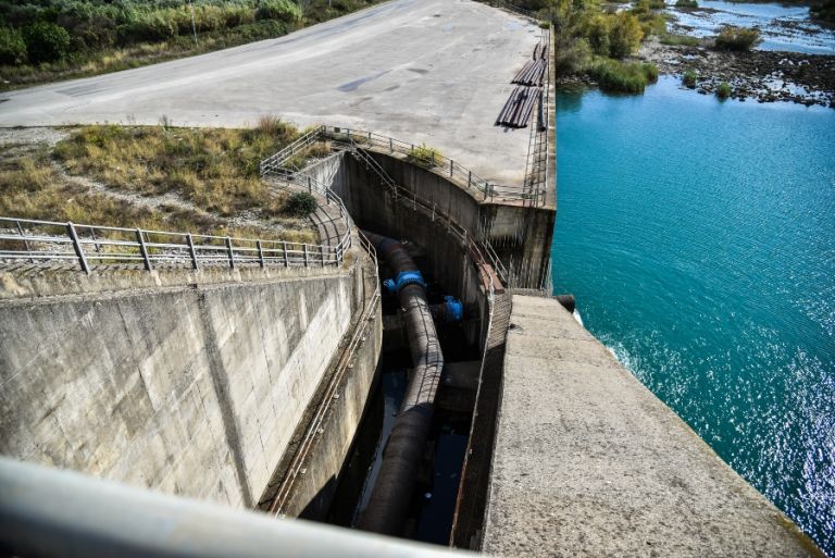 Άρτα: Ανέκτησαν τις αισθήσεις τους τα δύο παιδιά που ανασύρθηκαν χωρίς σφυγμό από τον Άραχθο