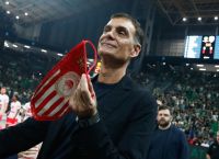 Ολυμπιακός: Η απίστευτη ομιλία του Γιώργου Μπαρτζώκα μετά το “διπλό” στο ΟΑΚΑ [vid]