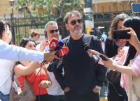 Αγγελόπουλος: Στα δικαστήρια ο τραγουδιστής – «Δεν ισχύει η ενδοοικογενειακή βία, είχαμε έντονους διαλόγους» Αγγελόπουλος: Στα δικαστήρια ο τραγουδιστής – «Δεν ισχύει η ενδοοικογενειακή βία, είχαμε έντονους διαλόγους»