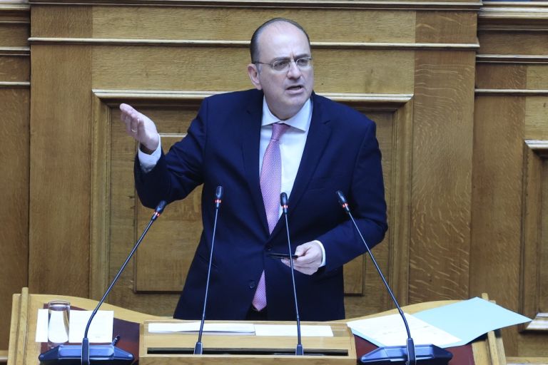 Λαζαρίδης σε Κωνσταντοπούλου: Η χώρα έγινε γνωστή για τις προσπάθειές της να μην ολοκληρωθεί η δίκη βιαστή