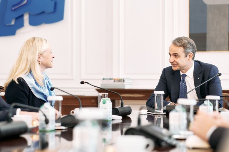 Μητσοτάκης: Συναντήθηκε με την πρόεδρο του Πανεπιστημίου Yale και τον πρύτανη του ΕΚΠΑ