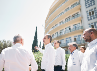 Το ανακαινισμένο τμήμα επειγόντων περιστατικών του ΚΑΤ επισκέφθηκε ο Μητσοτάκης Το ανακαινισμένο τμήμα επειγόντων περιστατικών του ΚΑΤ επισκέφθηκε ο Μητσοτάκης