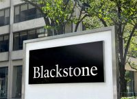 Blackstone: Ετοιμάζει να «ρίξει» 500 δισ. δολ. στην Ευρώπη Blackstone: Ετοιμάζει να «ρίξει» 500 δισ. δολ. στην Ευρώπη