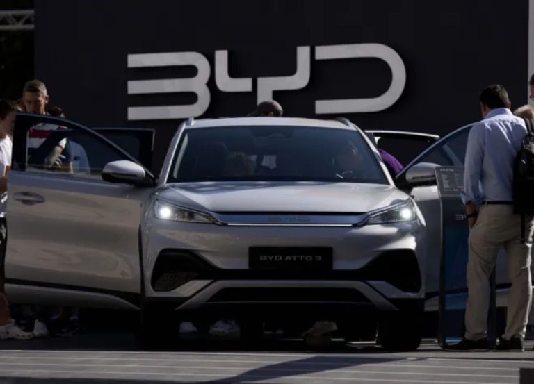 BYD: Χρεοκοπία χτύπησε την πόρτα της κινεζικής αυτοκινητοβιομηχανίας – Το κάζο με dealer