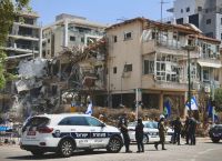 Στην αντεπίθεση το Ιράν με βαλλιστικούς πυραύλους Στην αντεπίθεση το Ιράν με βαλλιστικούς πυραύλους