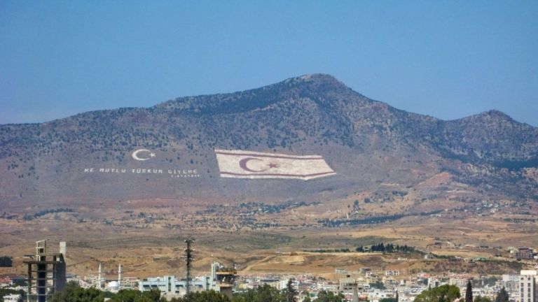 «Η Κύπρος κείται μακράν» – Νέος Αττίλας με ΝΔ – Οι Τούρκοι ανακοινώνουν ΑΟΖ στα Κατεχόμενα