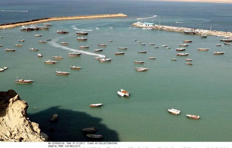 Εφιάλτης για πετρέλαιο αν κλείσει το Στενό του Ορμούζ