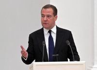 Απασφάλισε ο Μεντβέντεφ: Θέλουμε νίκη, όχι ειρήνη Απασφάλισε ο Μεντβέντεφ: Θέλουμε νίκη, όχι ειρήνη