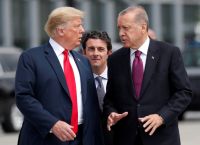Ο Ερντογάν σε ρόλο… Κεμάλ: Πώς η ανοχή ΕΕ – ΗΠΑ δίνει ώθηση στις γεωπολιτικές του παρεμβάσεις Ο Ερντογάν σε ρόλο… Κεμάλ: Πώς η ανοχή ΕΕ – ΗΠΑ δίνει ώθηση στις γεωπολιτικές του παρεμβάσεις