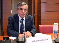 Γαλλία: Σε 4ετή φυλάκιση καταδικάσθηκε ο πρώην πρωθυπουργός Φρανσουά Φιγιόν Γαλλία: Σε 4ετή φυλάκιση καταδικάσθηκε ο πρώην πρωθυπουργός Φρανσουά Φιγιόν