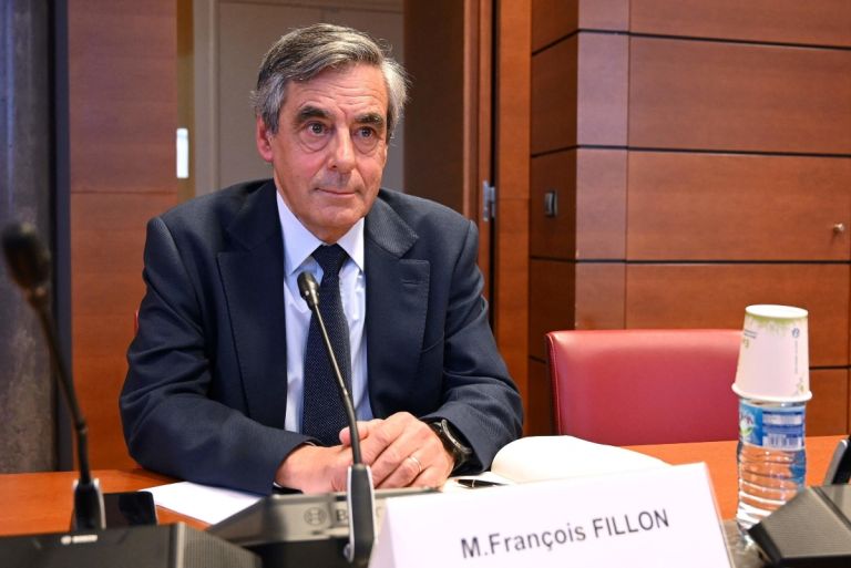 Γαλλία: Σε 4ετή φυλάκιση καταδικάσθηκε ο πρώην πρωθυπουργός Φρανσουά Φιγιόν