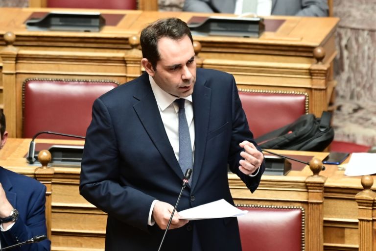 Απάντηση Πετραλιά στον Παππά του ΣΥΡΙΖΑ: Να τι κερδίσαμε από την πρόωρη αποπληρωμή του δημοσίου χρέους