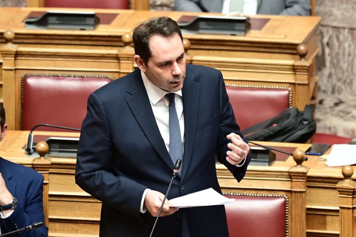 Απάντηση Πετραλιά στον Παππά του ΣΥΡΙΖΑ: Να τι κερδίσαμε από την πρόωρη αποπληρωμή του δημοσίου χρέους