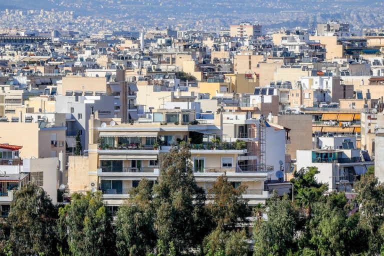 Νέο «καμπανάκι» για στεγαστική κρίση: Δεν επαρκούν οι δημόσιες δαπάνες