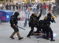 Εκτός ελέγχου η κατάσταση στο Λος Άντζελες Εκτός ελέγχου η κατάσταση στο Λος Άντζελες
