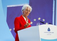 H Λαγκάρντ βλέπει παγκόσμιο ρόλο για το ευρώ H Λαγκάρντ βλέπει παγκόσμιο ρόλο για το ευρώ