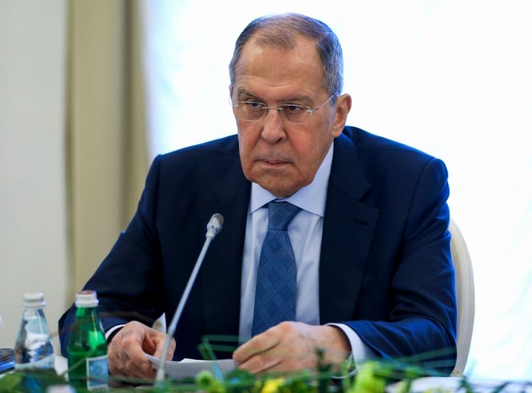 Λαβρόφ προς Ιράν: Συνεχίστε την συνεργασία με τον Διεθνή Οργανισμό Ατομικής Ενέργειας
