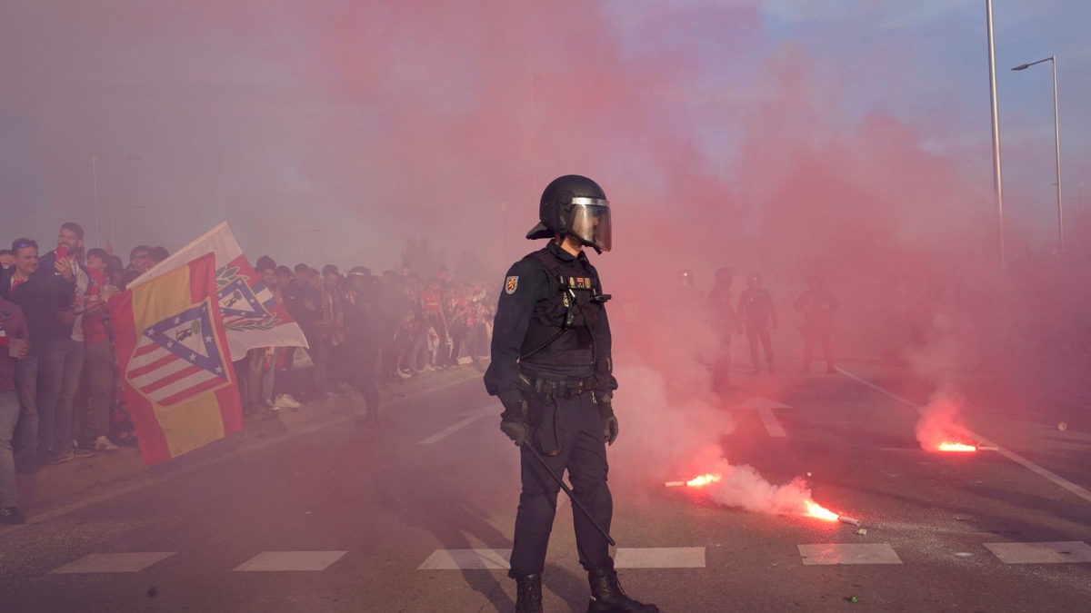 Champions League: Επεισόδια και σχεδόν 300 συλλήψεις μετά τη νίκη της Παρί