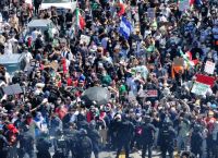 Λος Άντζελες: Απαγόρευση κυκλοφορίας – Τραμπ: Εισβολή ξένων εχθρών Λος Άντζελες: Απαγόρευση κυκλοφορίας – Τραμπ: Εισβολή ξένων εχθρών