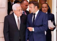 Αμπάς σε Μακρόν: «Η Χαμάς δεν θα κυβερνά πλέον τη Γάζα» Αμπάς σε Μακρόν: «Η Χαμάς δεν θα κυβερνά πλέον τη Γάζα»