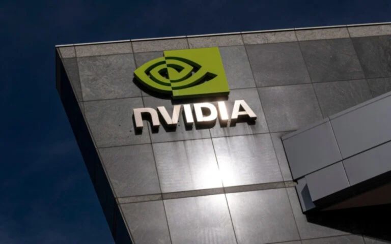 Σε τροχιά για παγκόσμια πρωτιά η Nvidia – Πλησιάζει τα 4 τρισ. δολ. σε κεφαλαιοποίηση