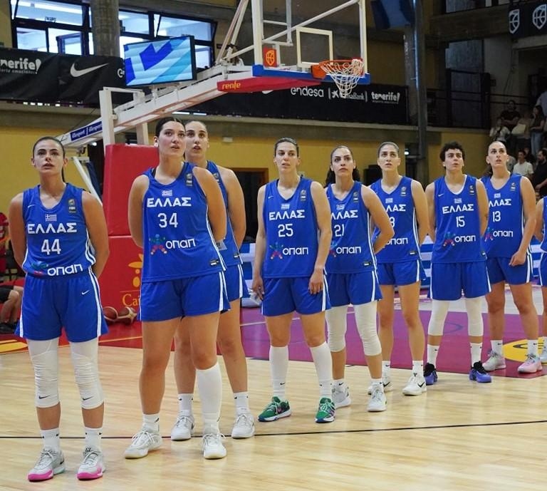 «Παίζουμε για κάθε κορίτσι που μας βλέπει»