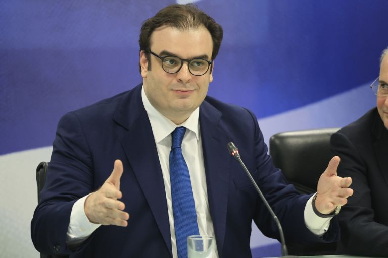 Νομοσχέδιο παροχών σε ενοικιαστές, συνταξιούχους, μικρές επιχειρήσεις
