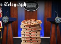 Pentagon Pizza Report: Πώς η υπερβολική παραγγελία πίτσας «προέβλεψε» τον πόλεμο Ιράν-Ισραήλ Pentagon Pizza Report: Πώς η υπερβολική παραγγελία πίτσας «προέβλεψε» τον πόλεμο Ιράν-Ισραήλ