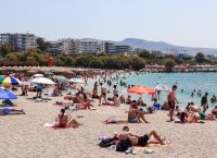 Ελληνικός τουρισμός 2025: Προκλήσεις και στρατηγικές για βιώσιμη ανάπτυξη Ελληνικός τουρισμός 2025: Προκλήσεις και στρατηγικές για βιώσιμη ανάπτυξη