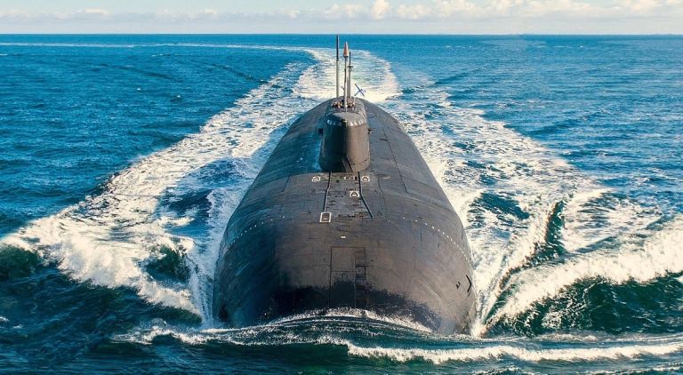Το «τέρας» της θάλασσας σόκαρε τους Αμερικανούς: Το ρωσικό πυρηνικό υποβρύχιο είναι μοναδικό