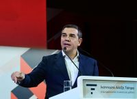 Αλ. Τσίπρας: Πρώτο βήμα με σενάριο επιστροφής Αλ. Τσίπρας: Πρώτο βήμα με σενάριο επιστροφής