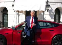 Ο νέος εφιάλτης της Tesla ακούει στο όνομα “Τραμπ” Ο νέος εφιάλτης της Tesla ακούει στο όνομα “Τραμπ”
