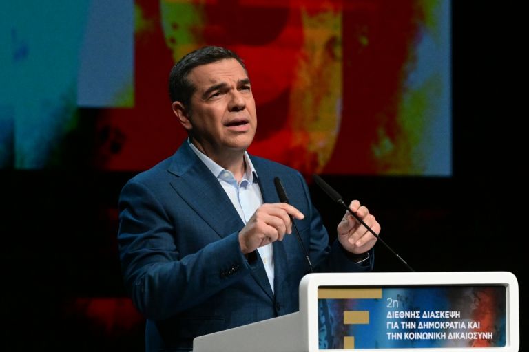 Τσίπρας: Η δημοκρατία πρέπει να υπάρχει στην καθημερινή μας κουλτούρα