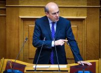 Χατζηδάκης: Η κυβέρνηση θα κριθεί από το σύνολο του έργου της και όχι μόνο από τον ΟΠΕΚΕΠΕ Χατζηδάκης: Η κυβέρνηση θα κριθεί από το σύνολο του έργου της και όχι μόνο από τον ΟΠΕΚΕΠΕ