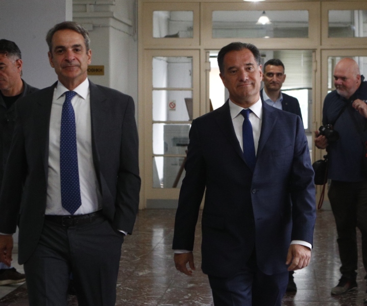 Ο Κ. Μητσοτάκης επαινεί δημόσια το πρωτοποριακό έργο του Άδωνι Γεωργιάδη στην Υγεία