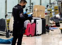 Ισπανία: Άστεγοι στα αεροδρόμια σε Μαδρίτη και Βαρκελώνη λόγω στεγαστικής κρίσης Ισπανία: Άστεγοι στα αεροδρόμια σε Μαδρίτη και Βαρκελώνη λόγω στεγαστικής κρίσης