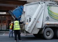 Περιστατικό βίας κατά εργαζομένου στην καθαριότητα δήμου Αθηναίων–Τον χτύπησαν επειδή τους είπε να περιμένουν Περιστατικό βίας κατά εργαζομένου στην καθαριότητα δήμου Αθηναίων–Τον χτύπησαν επειδή τους είπε να περιμένουν