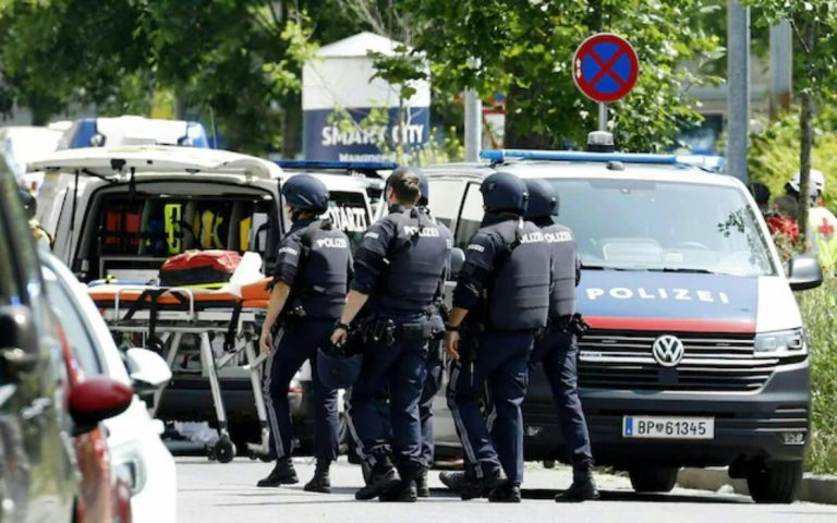 Αυστρία: Πρώην μαθητής και θύμα εκφοβισμού φέρεται να ήταν ο 22χρονος που άνοιξε πυρ