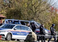 Τουλάχιστον 5 νεκροί από επίθεση σε σχολείο στην Αυστρία – Ο δράστης φαίνεται να ήταν μαθητής και αυτοκτόνησε Τουλάχιστον 5 νεκροί από επίθεση σε σχολείο στην Αυστρία – Ο δράστης φαίνεται να ήταν μαθητής και αυτοκτόνησε
