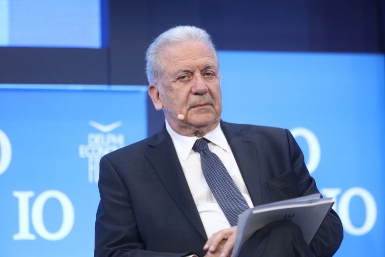 Ενστάσεις Αβραμόπουλου για την αποστολή πλοίων έξω από τη Λιβύη–«Αν έχουμε νέα Πύλο,θα είμαστε υπόλογοι»