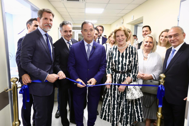 Ο Άδωνις Γεωργιάδης κάνει νέα εγκαίνια ανακαινισμένων αιθουσών στον Ευαγγελισμό [pics]