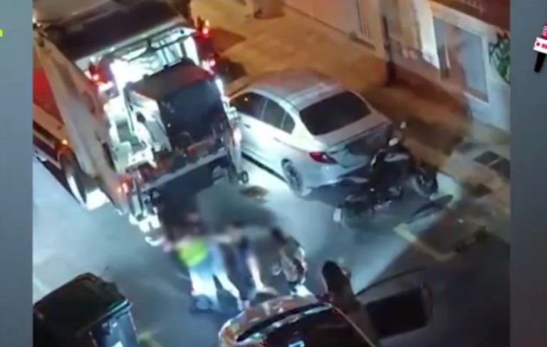«Με χτυπούσαν με γροθιές στο κεφάλι και οι τρεις μαζί»: Σοκάρει ο υπάλληλος καθαριότητας που δέχτηκε επίθεση