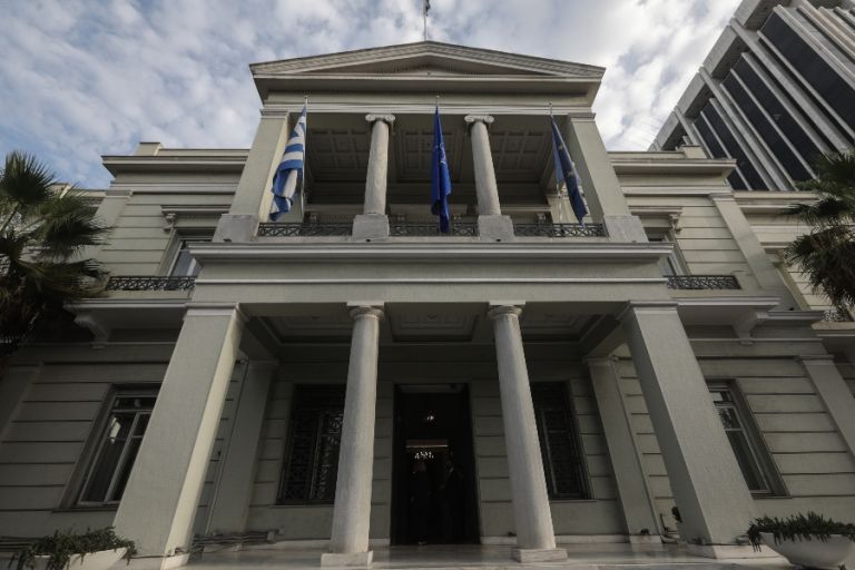 Συλλυπητήρια από το υπουργείο Εξωτερικών για την αεροπορική τραγωδία στην Ινδία