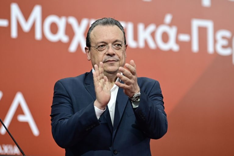 ΣΥΡΙΖΑ: Αιχμή Φάμελλου σε Τσίπρα-Όσο συντηρείται μια συζήτηση που δεν καταλήγει πουθενά,θα φθειρόμαστε όλοι